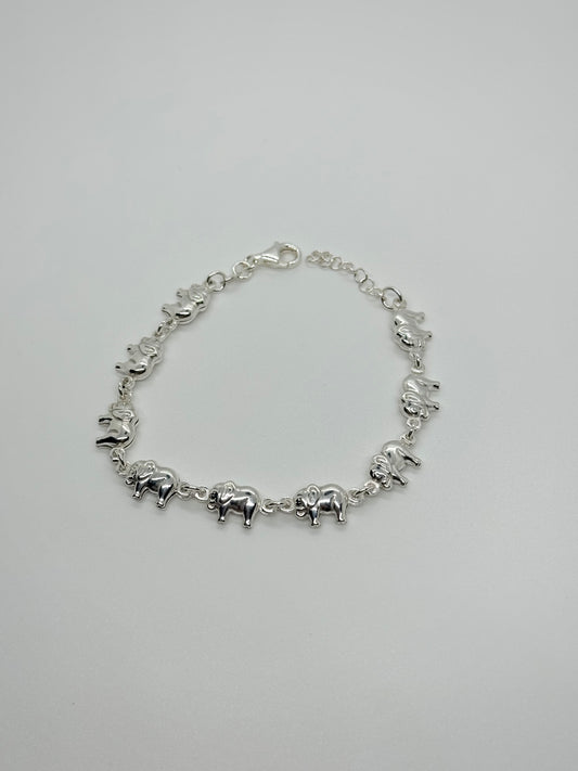 Nine GOODLUCK Elephants Bracelet